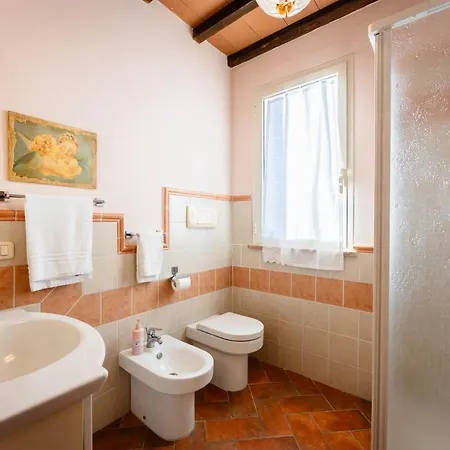 Agroturismo Cupido Montiano (Tuscany)